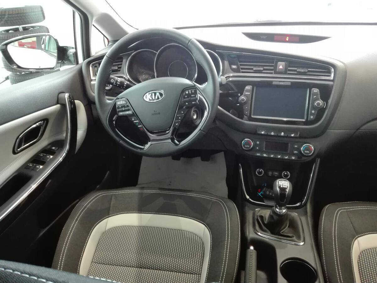 Kia Cee'd SW 1.6 GDI 99 kW