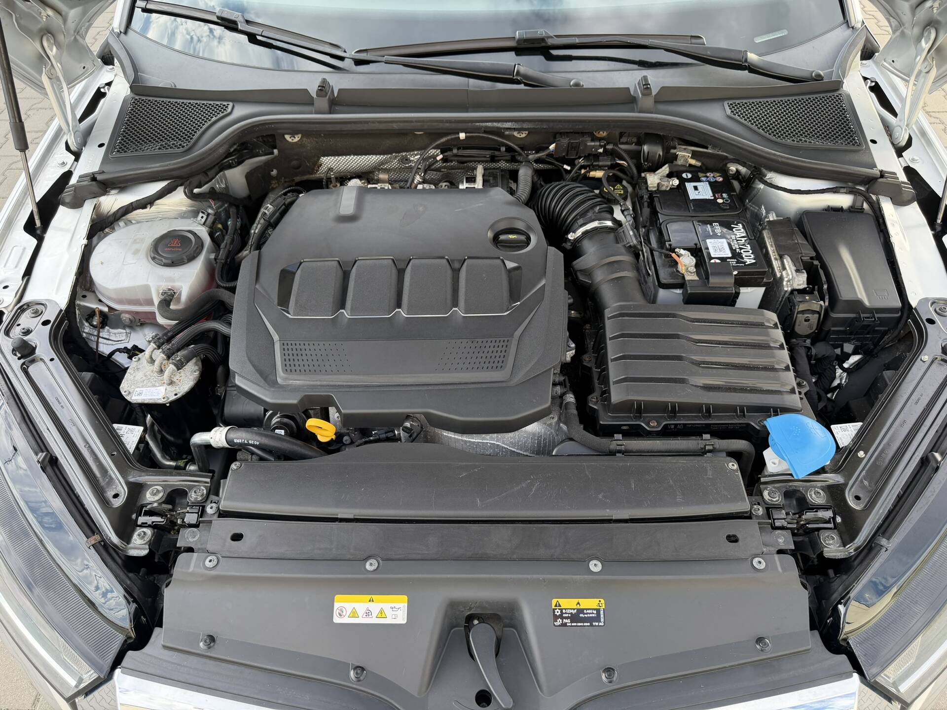 product-gallery-image