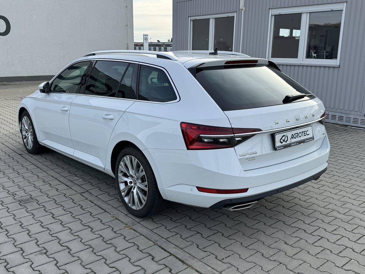 Škoda Superb 2.0 TSI 206kW Style Combi 4x4