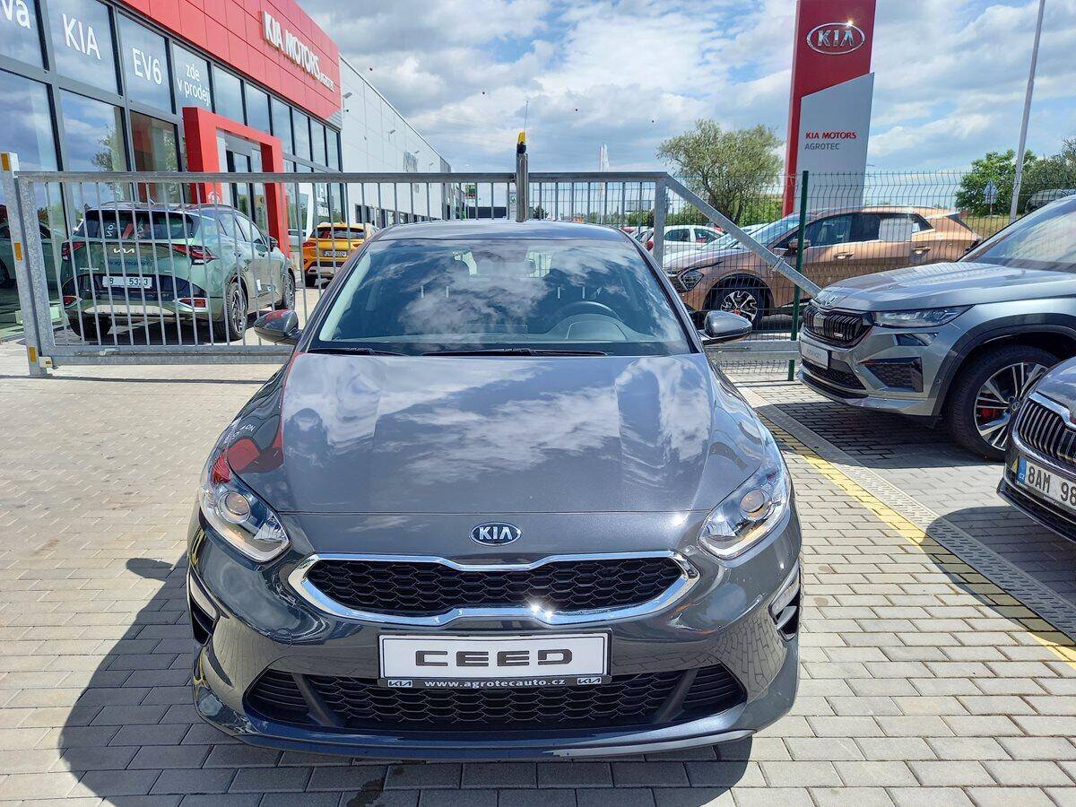 Kia Ceed 1.5 T-GDI 118kw Spin