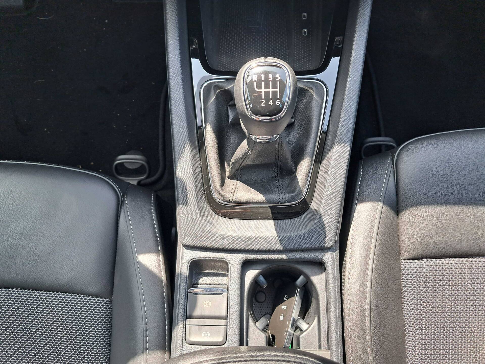 product-gallery-image