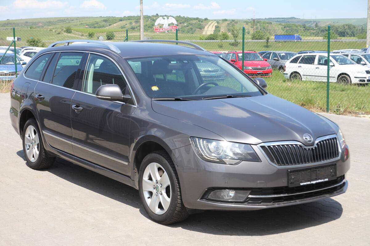 Škoda Superb