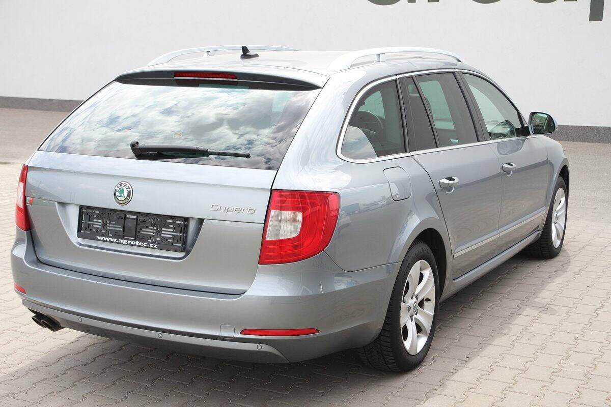 Škoda Superb