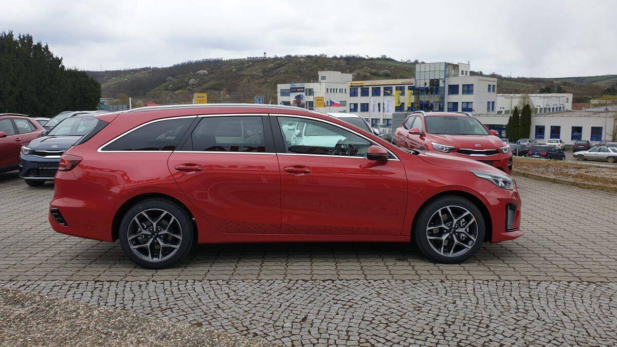 Kia Ceed SW 1.5 T-GDI 118kw GT Line
