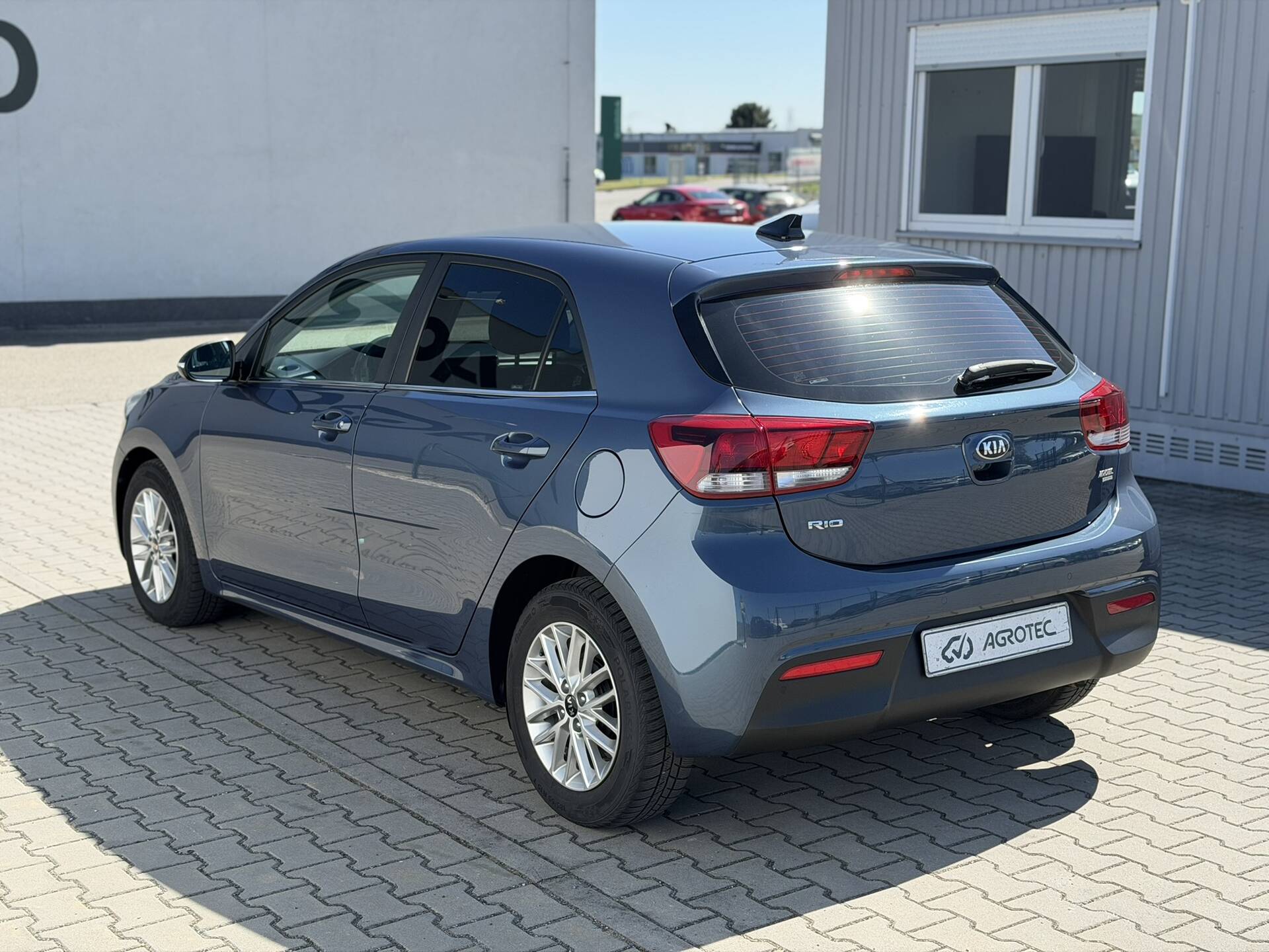 Kia Rio 1.4 CVVT 73 kW Exclusive Auto