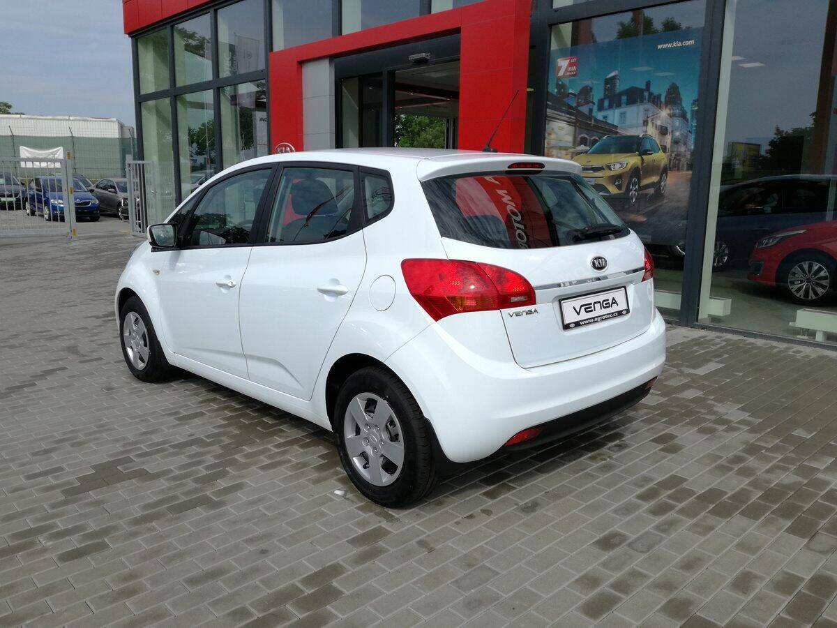 Kia Venga 1.6 CVVT 92 kW FIFA