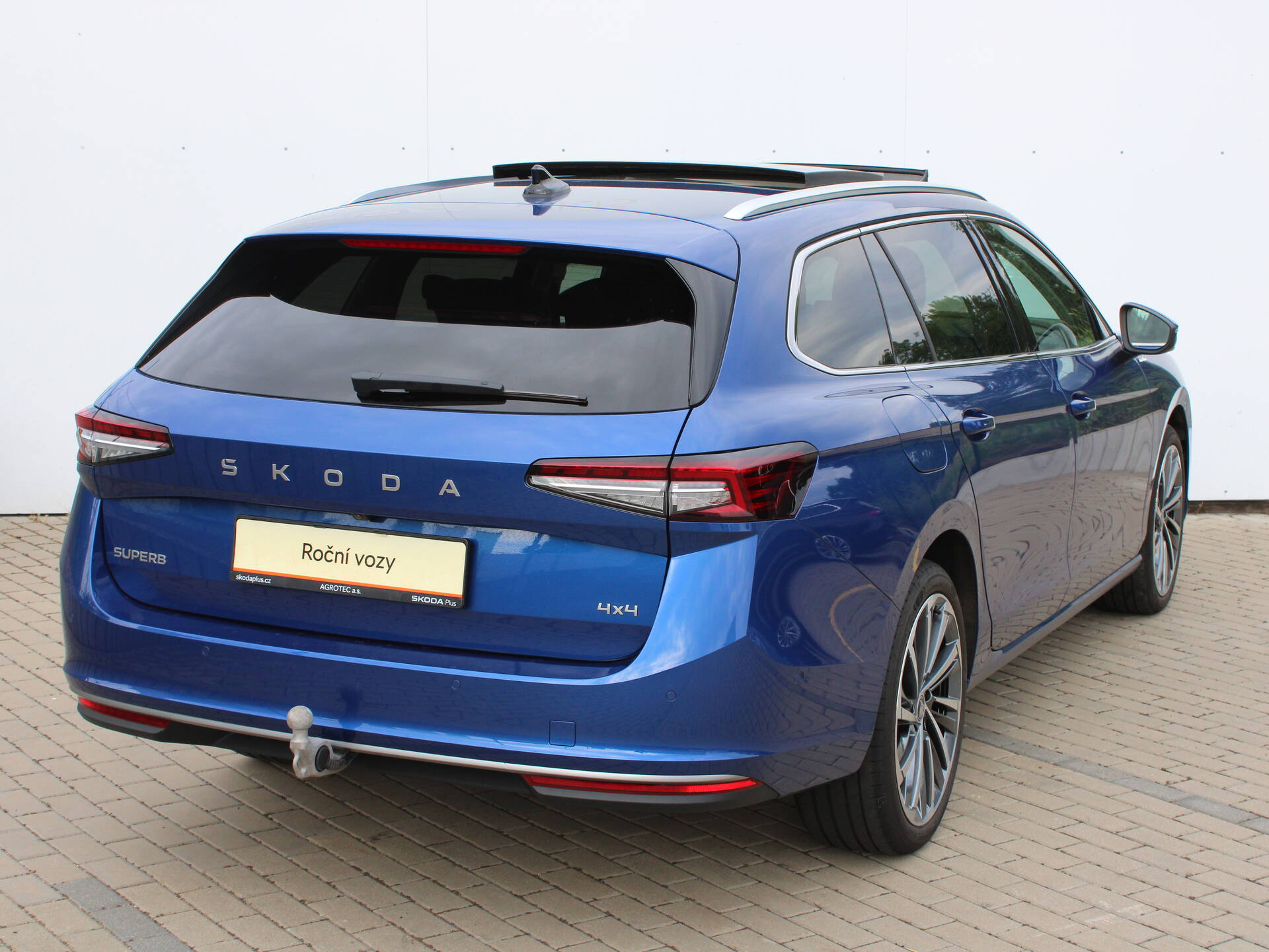 Skoda Superb Combi 2.0 TDI 142KW 4X4 L&K COMBI DSG