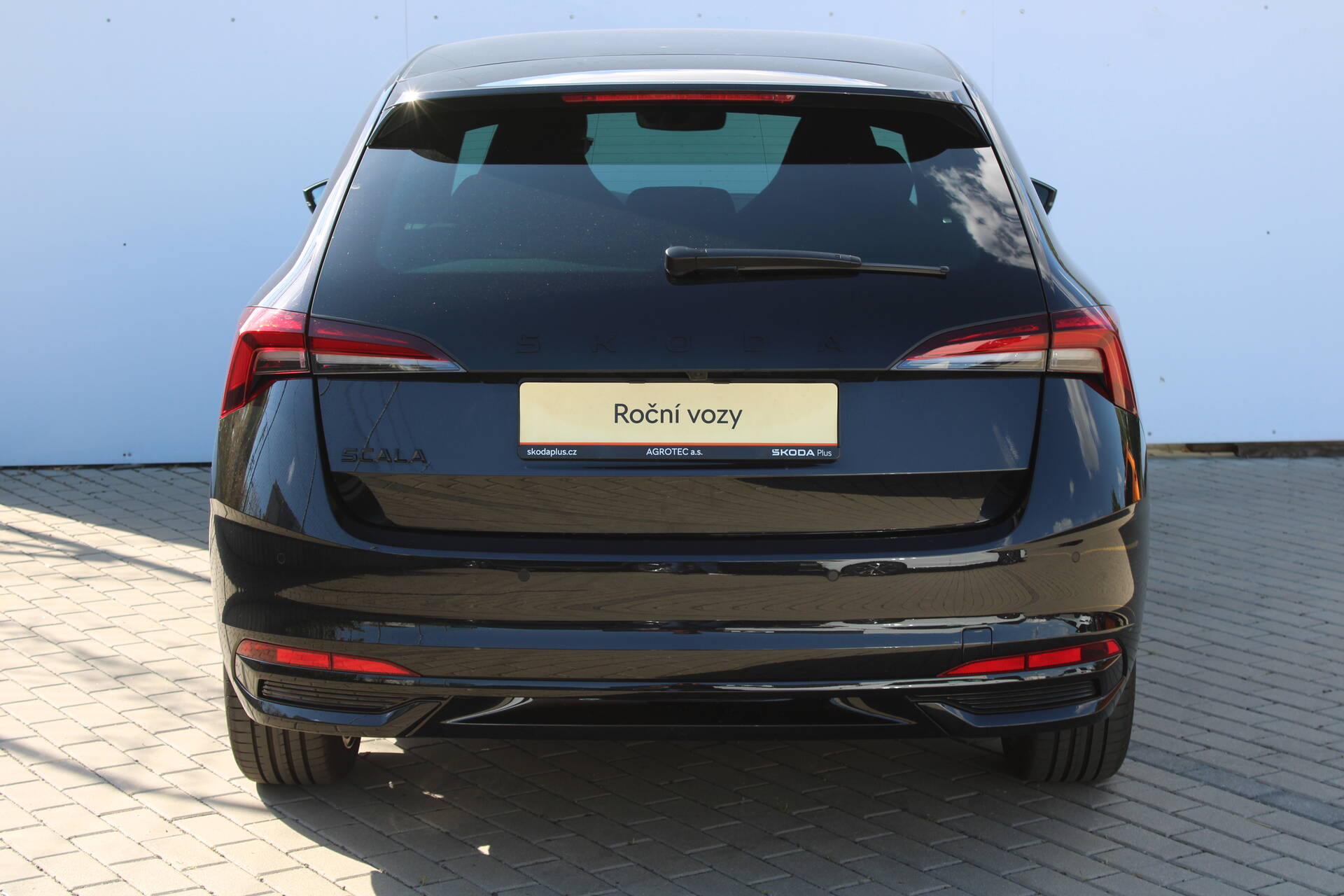 product-gallery-image