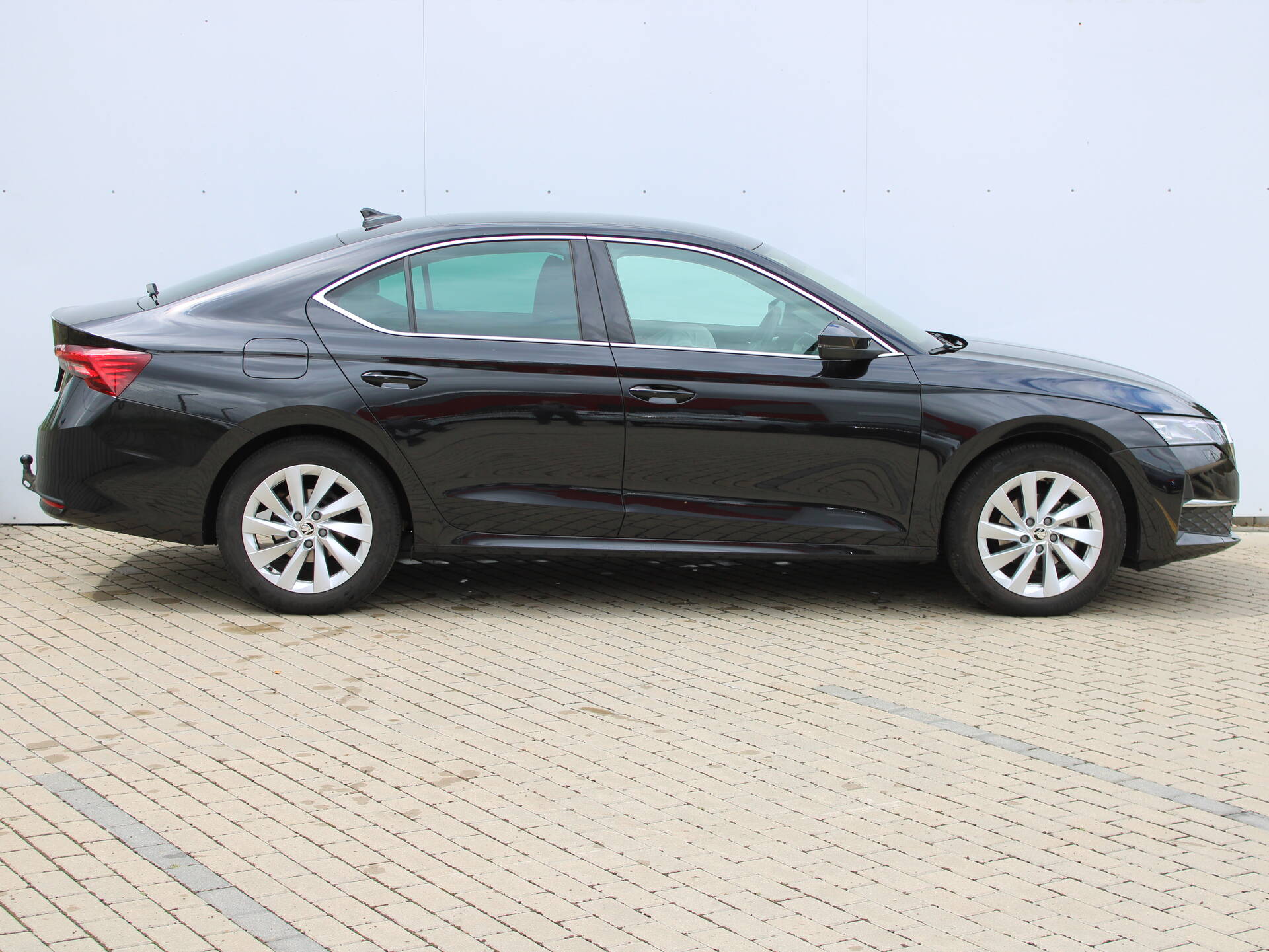 product-gallery-image