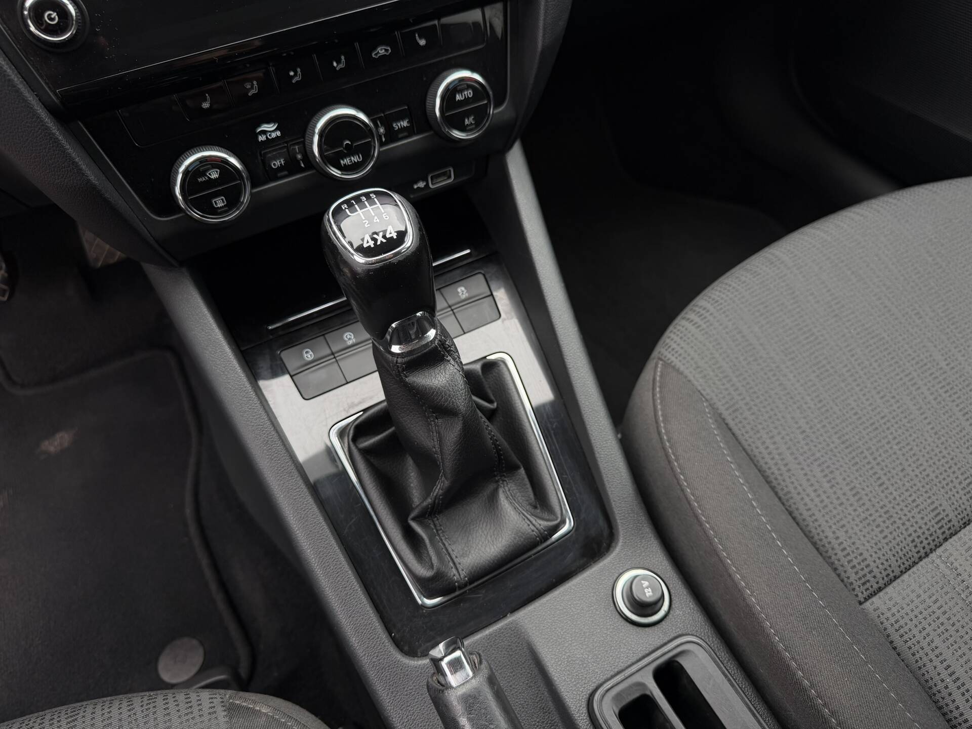 product-gallery-image