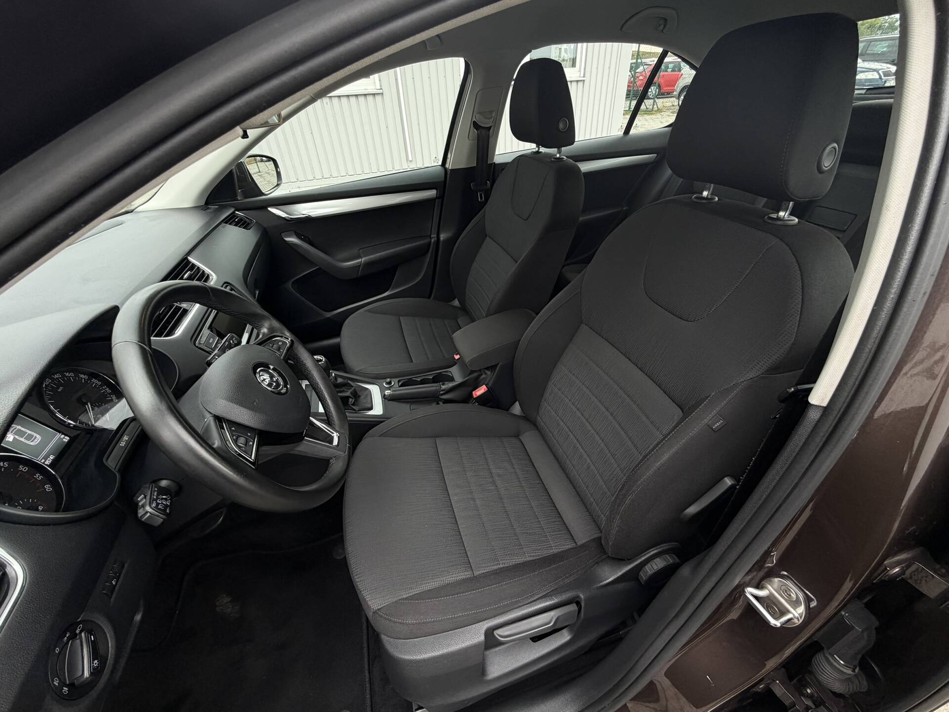 product-gallery-image