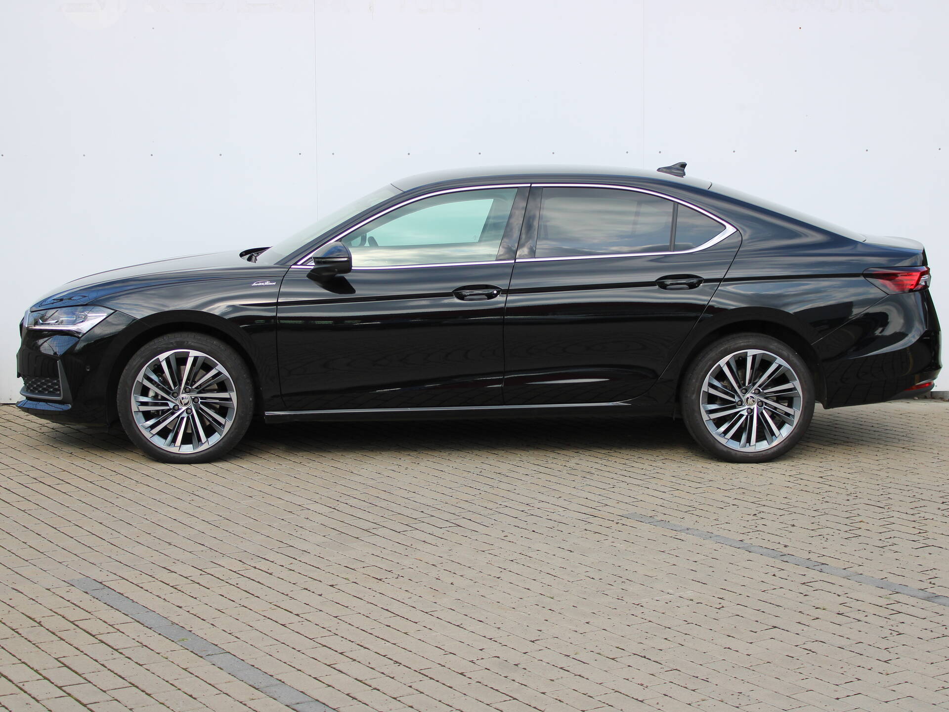 Skoda Superb 2.0 TDI 142kW L&K 4x4 DSG