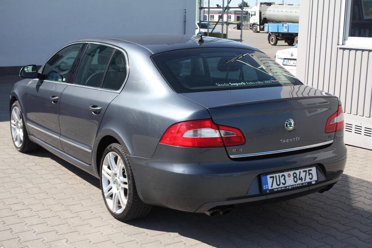 Škoda Superb