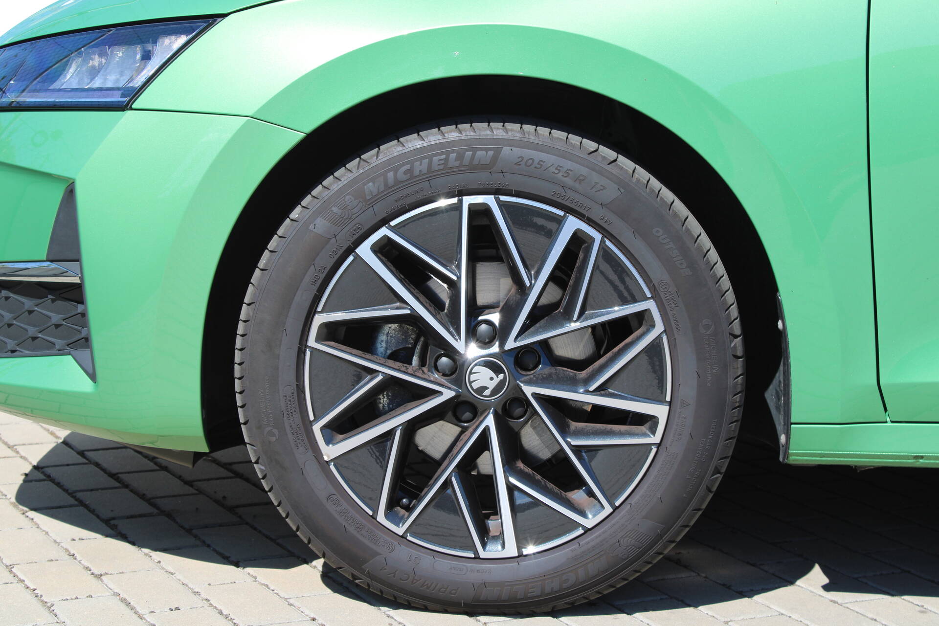 product-gallery-image