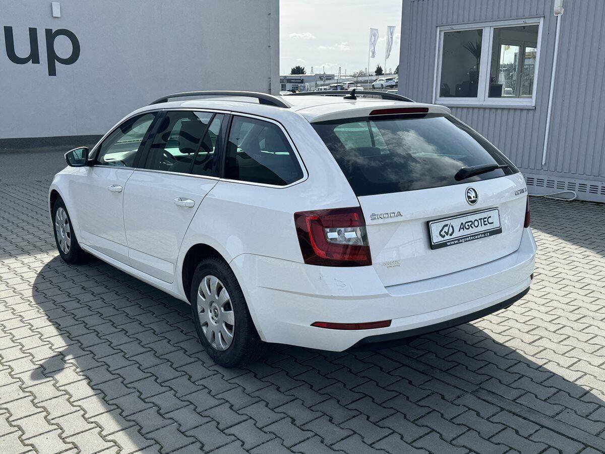 Škoda Octavia 1.6 TDI 85kW Style Combi
