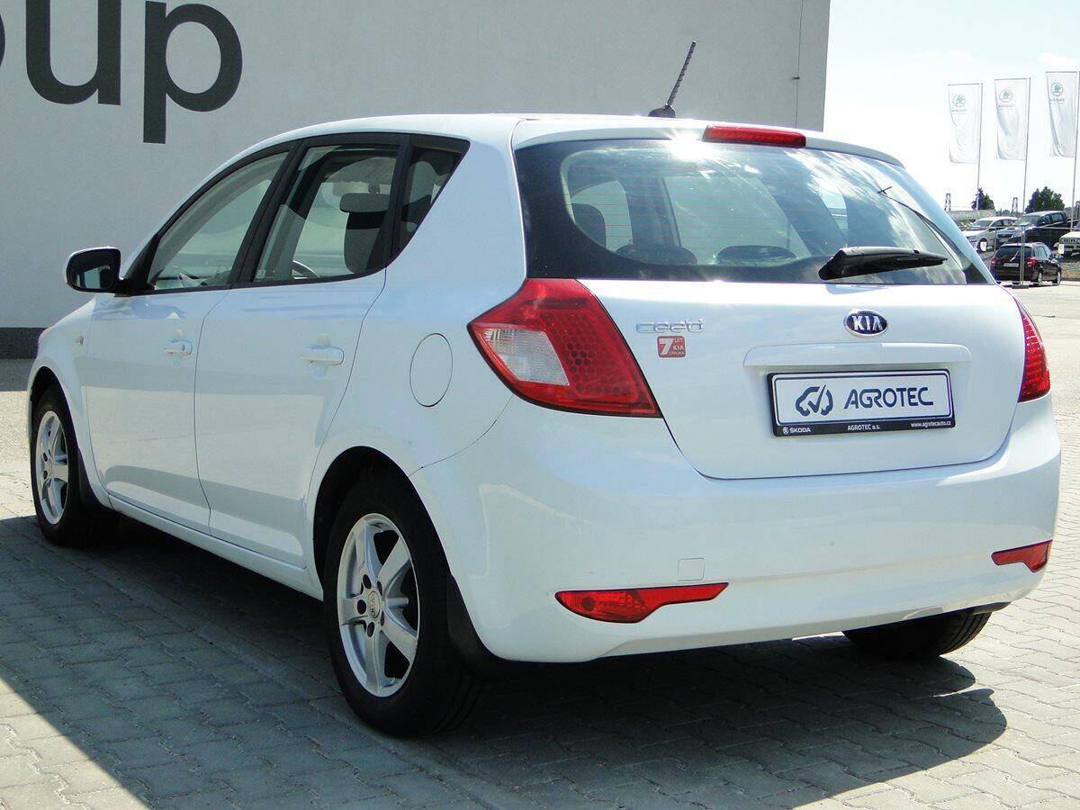 Kia Cee'd 1.4 CVVT 77kW