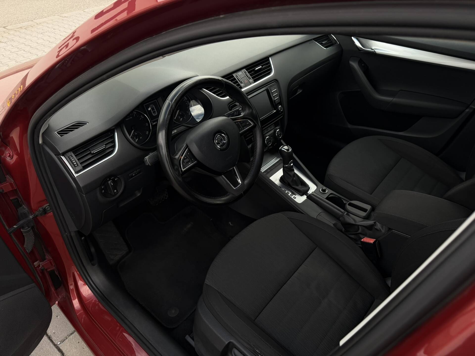 product-gallery-image