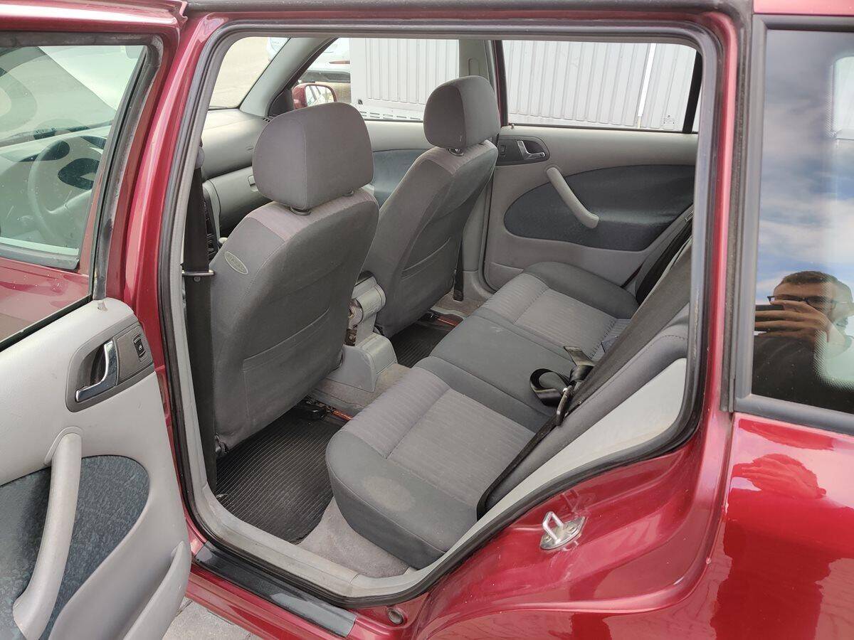 product-gallery-image