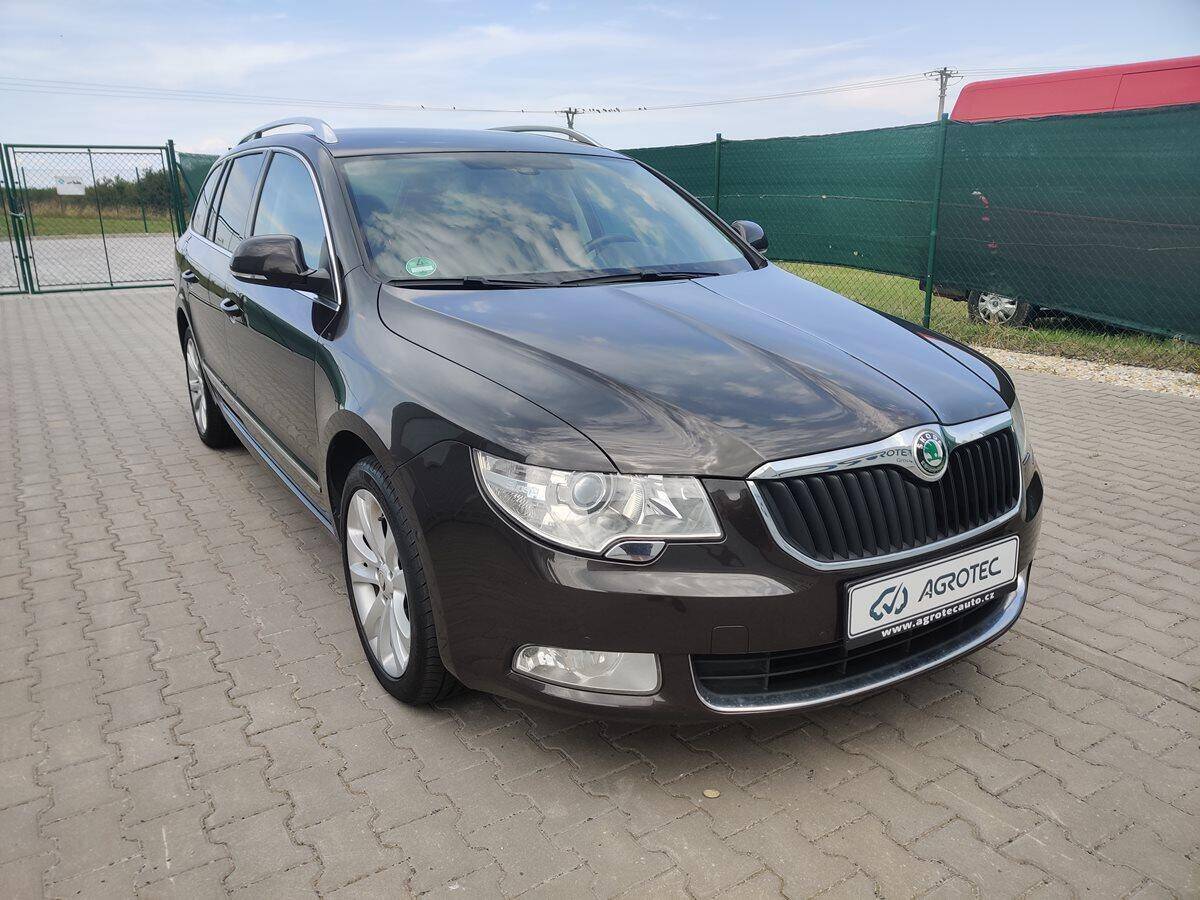 Škoda Superb 2.0 TDI 125kW 4x4 Elegance Com