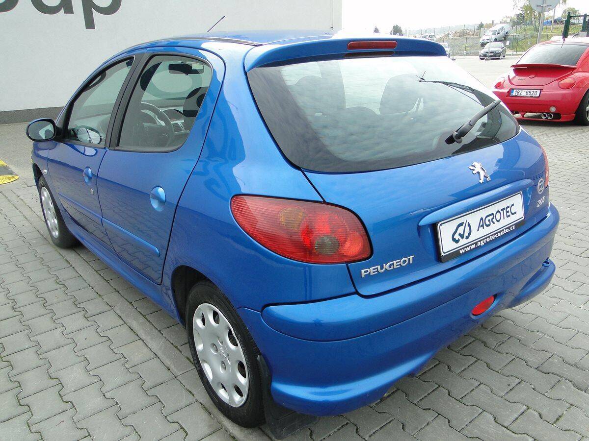 Peugeot 206 1.4 i 55kW