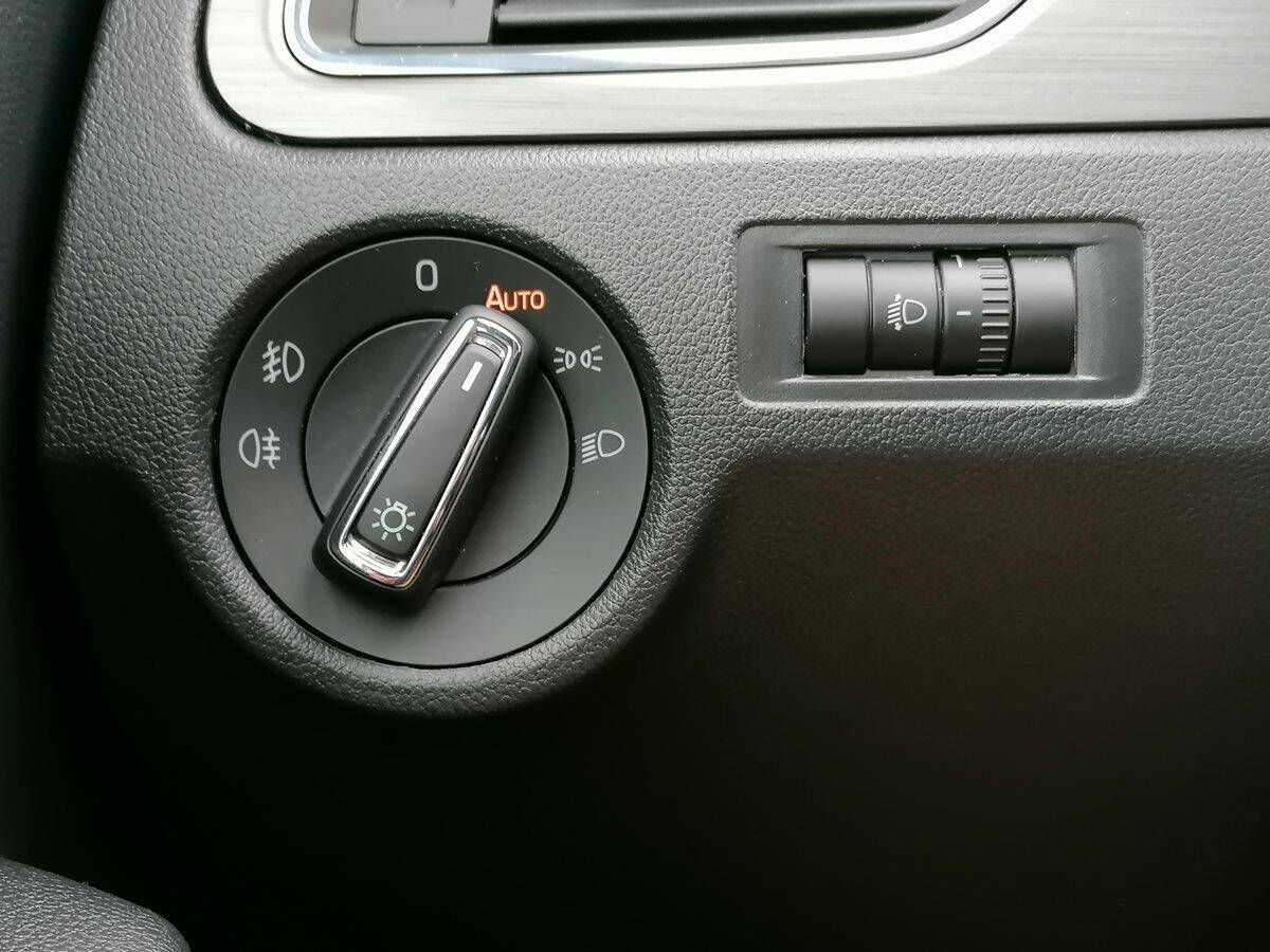 product-gallery-image