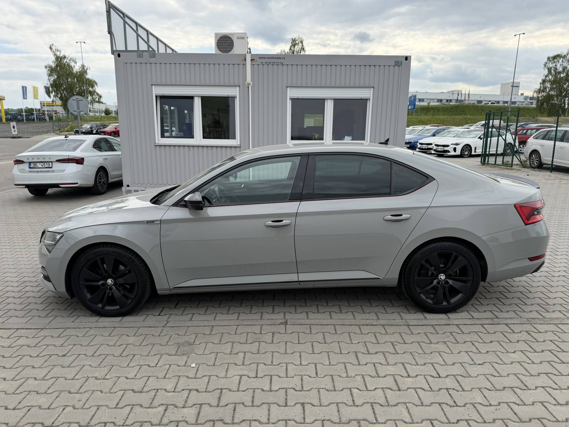 Skoda Superb 2.0 TDI 140kW SportLine 4x4 DSG