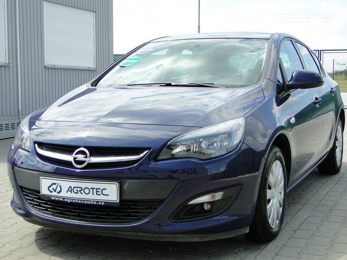 Opel Astra 1.4 16V 74kW SELECTION