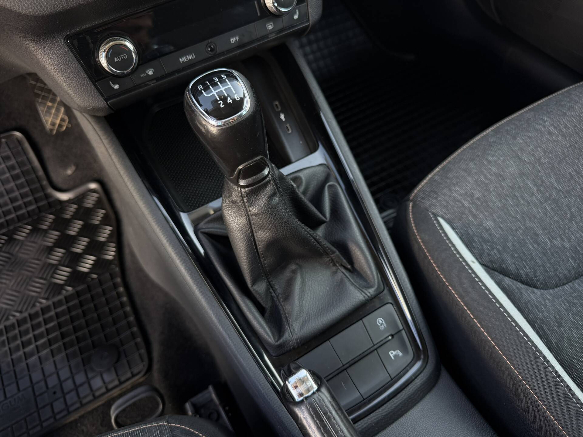 product-gallery-image