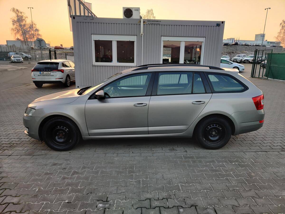 Škoda Octavia 1.6 TDI 77 kW Elegance Combi