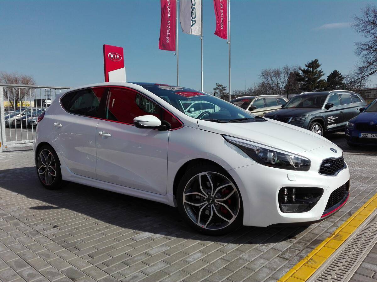 Kia Cee'd 1.6 T-GDI 130 kW