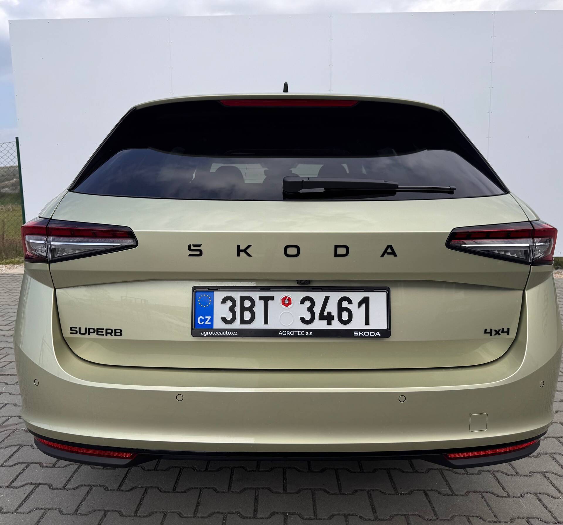 Skoda Superb Combi 2.0 TDI 142 kW SportLine