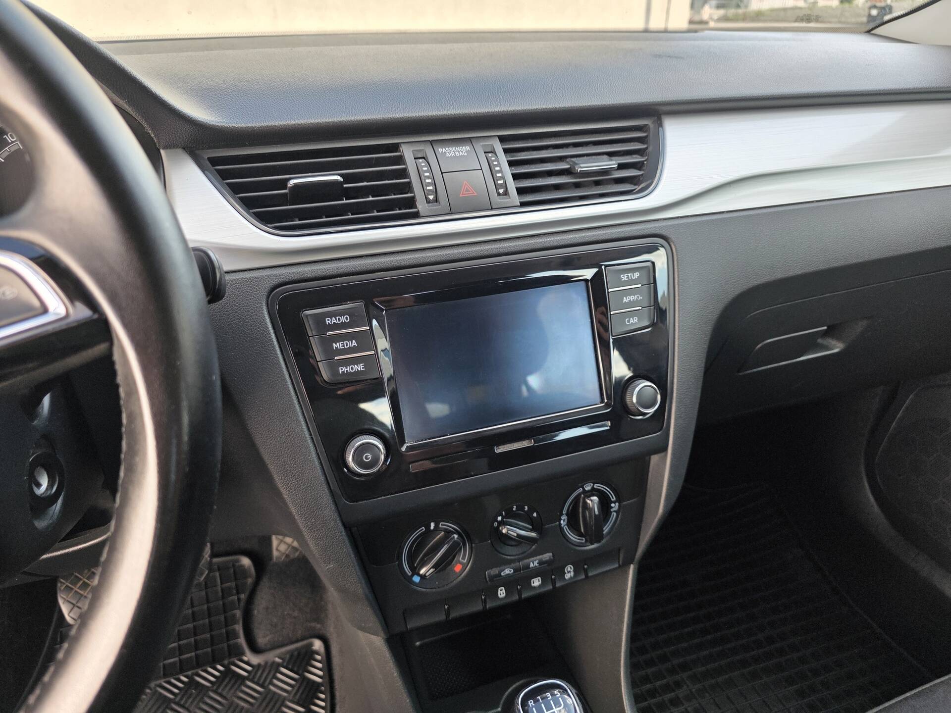 product-gallery-image