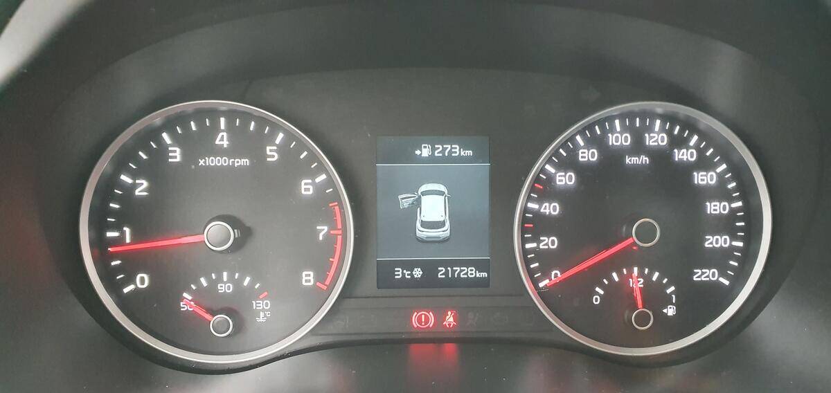 Kia Stonic 1.4 CVVT 74 kW  Premium