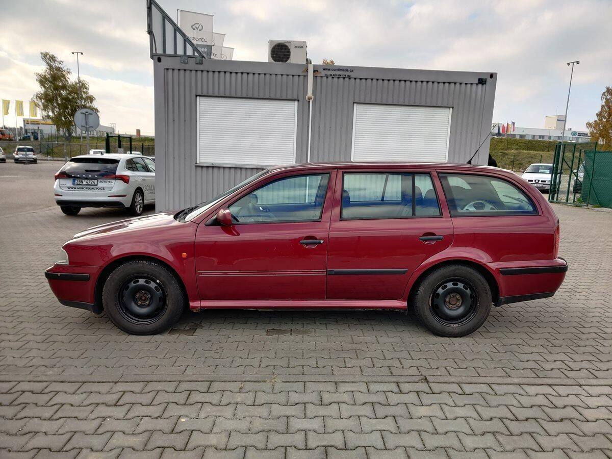 Škoda Octavia 1.9 TDI 81 kW Elegance Combi