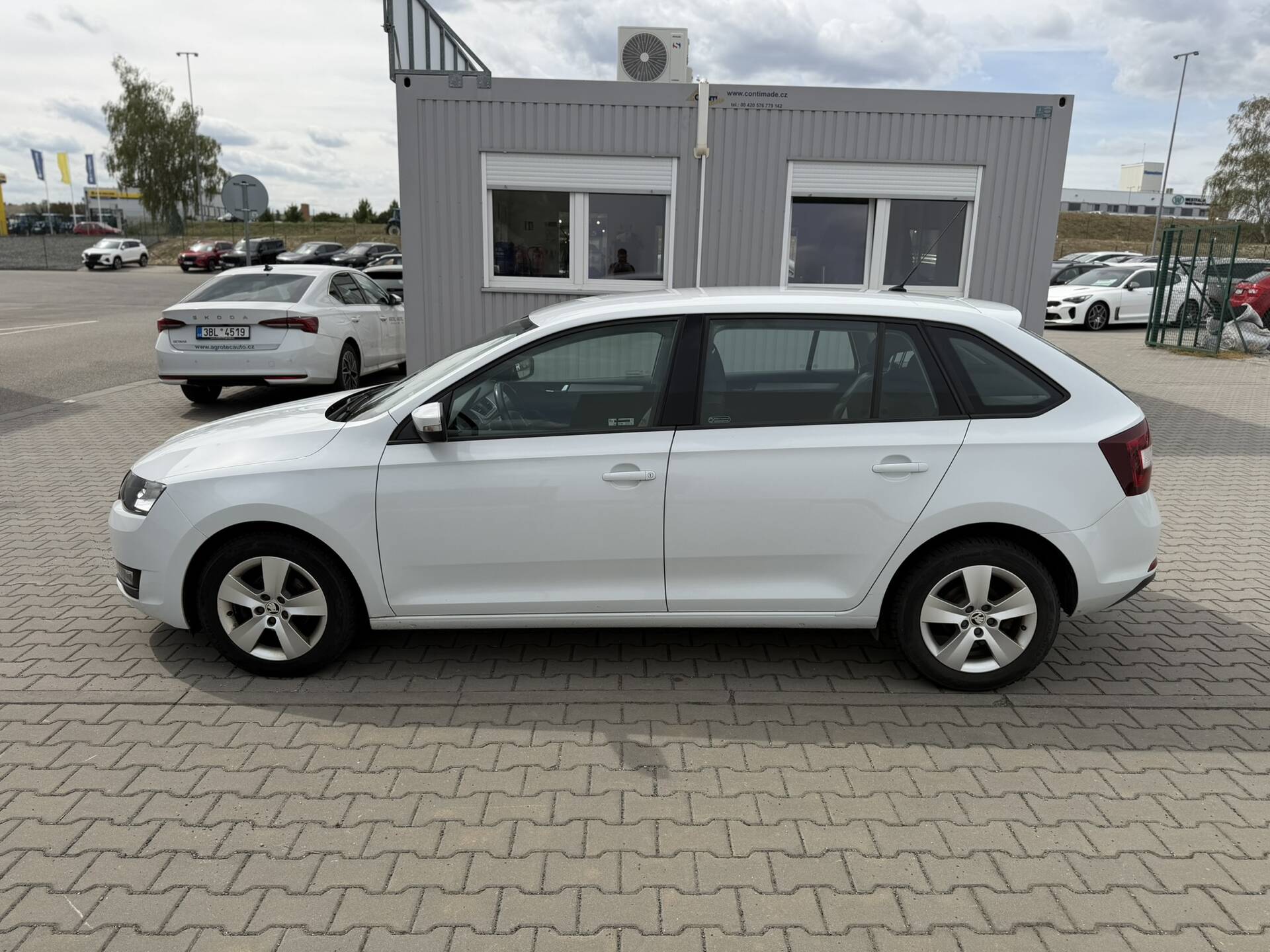 Skoda Rapid 1.0 TSI 70 kW Ambition Spaceback