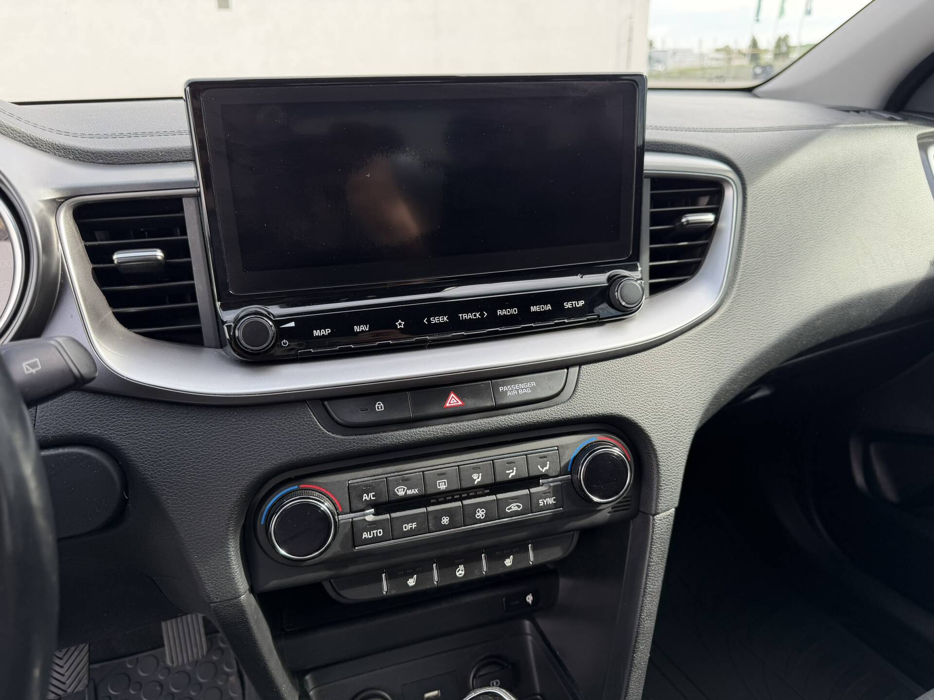 product-gallery-image