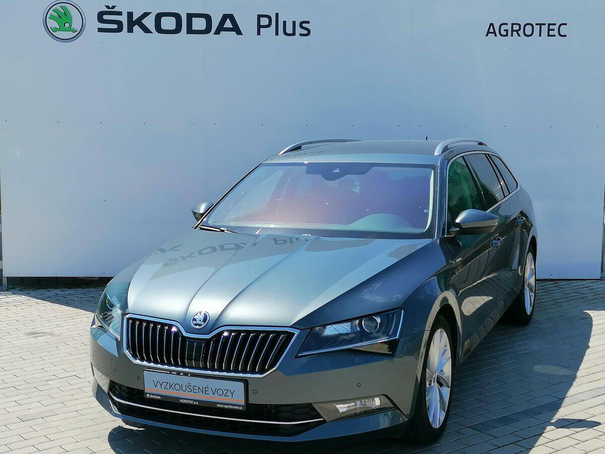 Škoda Superb Combi DSG 2,0 TDI/140 kW Style