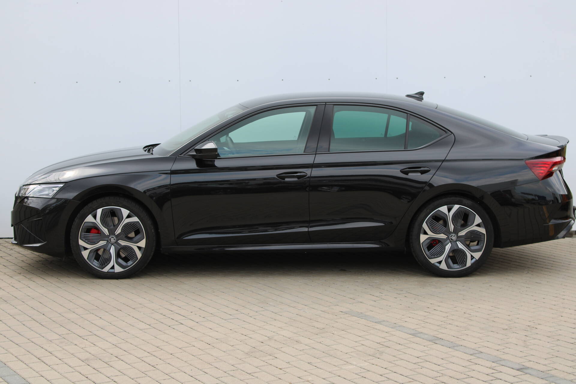 Skoda Octavia 2.0 TSI 195kW DSG RS