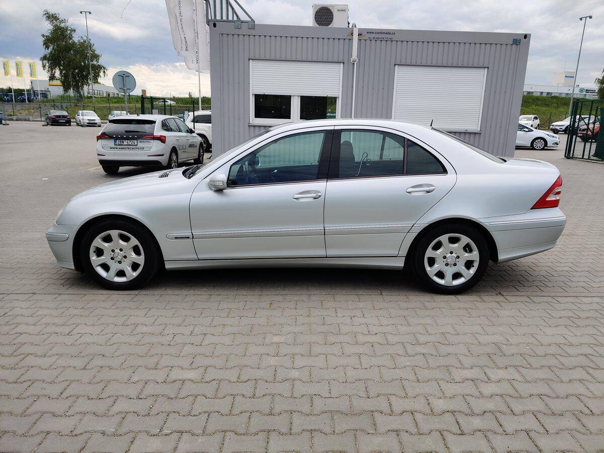 Mercedes-Benz Třídy C 220 CDI 110 kW Elegance