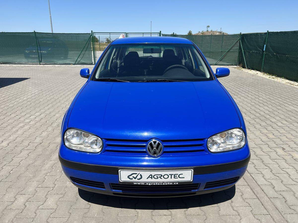 Volkswagen Golf 1.6 74 kW Trendline