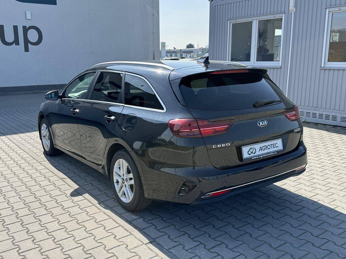 Kia Ceed 1.6CRDi 100kW MHEV Exclusive