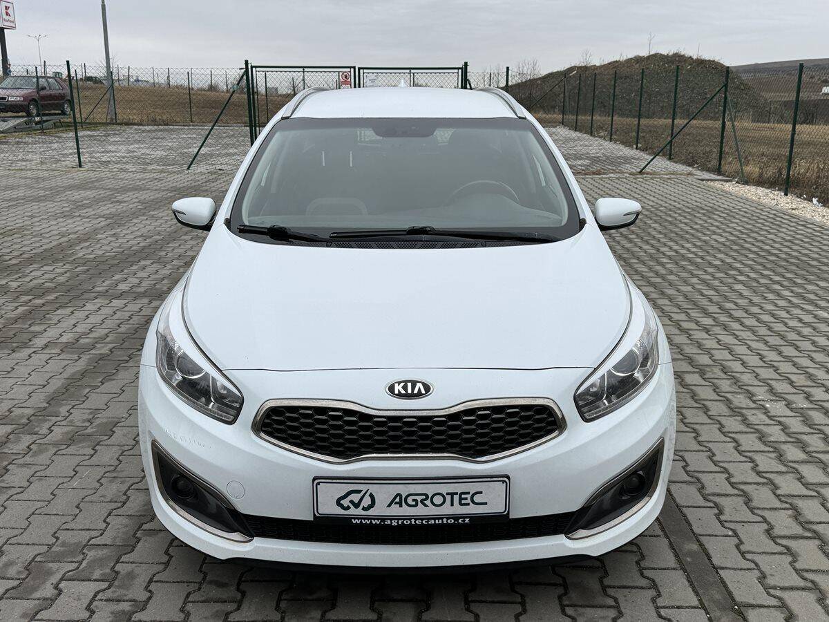 Kia Ceed 1.6 CRDi 100kW Exclusive