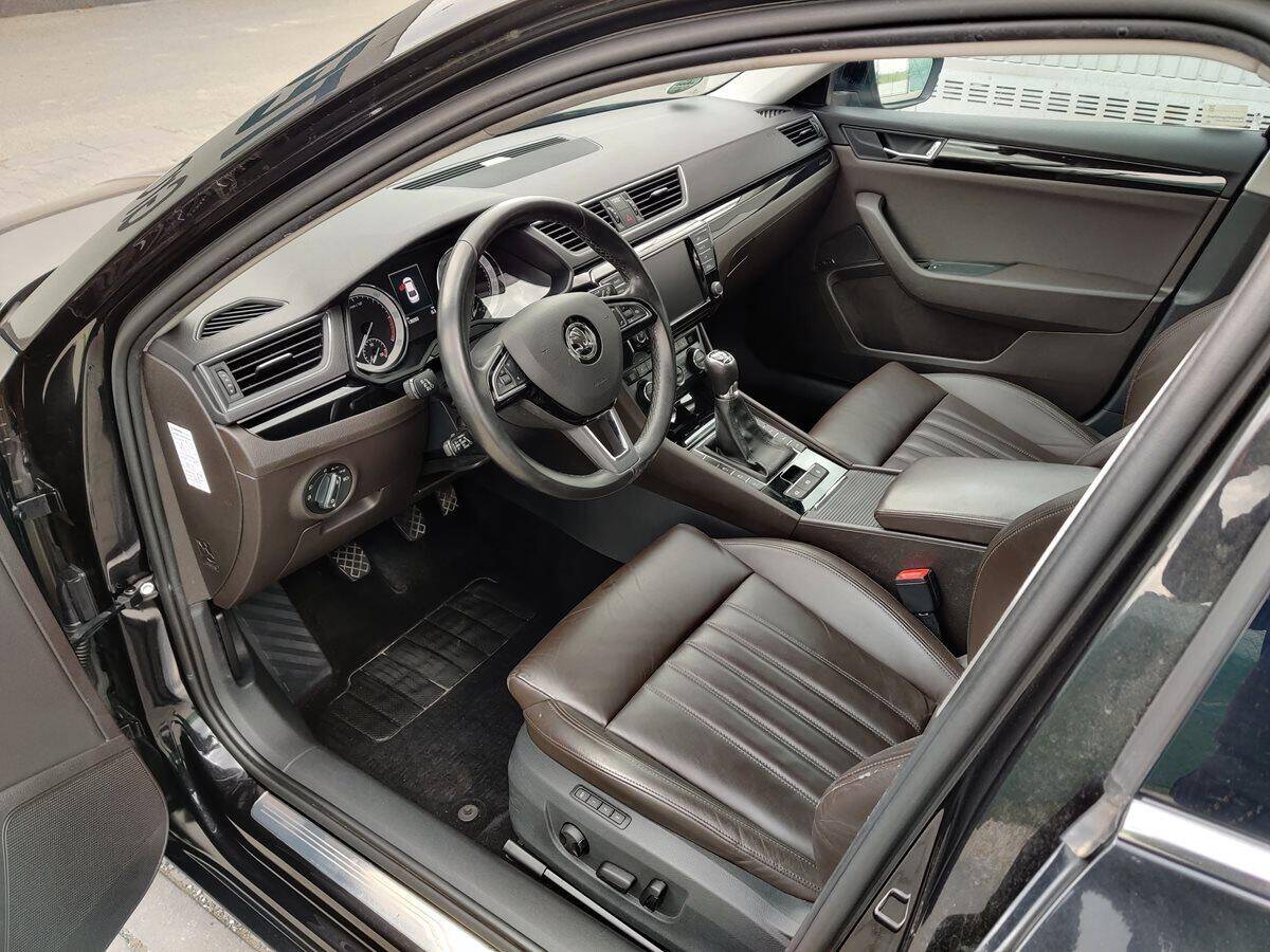 product-gallery-image
