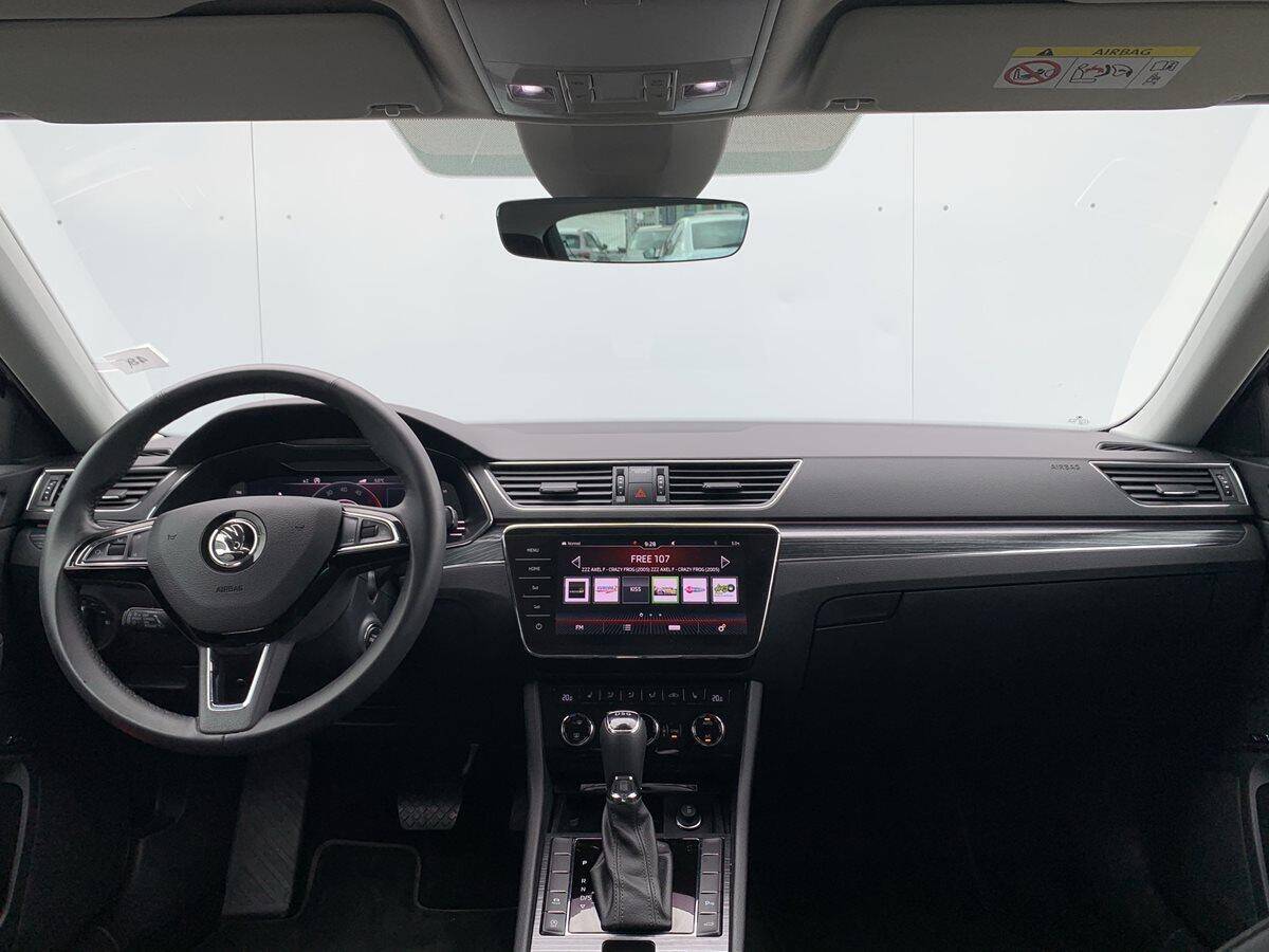 Škoda Superb DSG 2,0 TDI/110 kW Style Extra