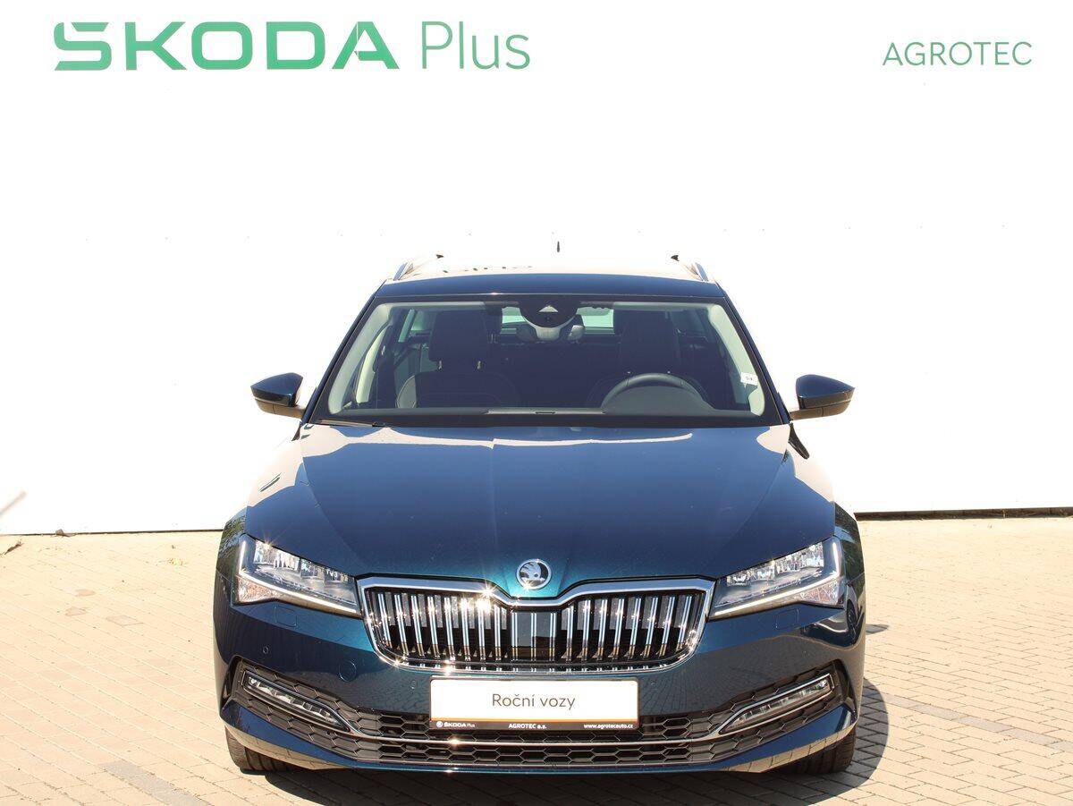 Škoda Superb 2.0 TDI 110kW Style Combi DSG