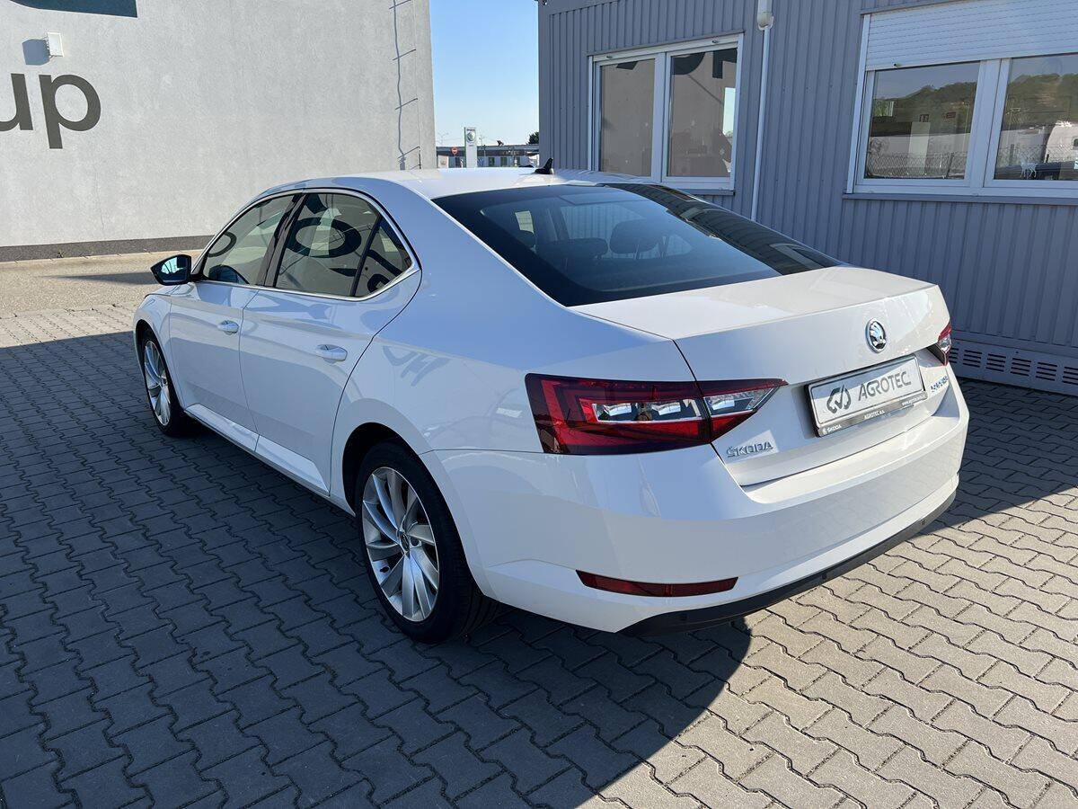 Škoda Superb 2.0 TDI 110kW Style DSG