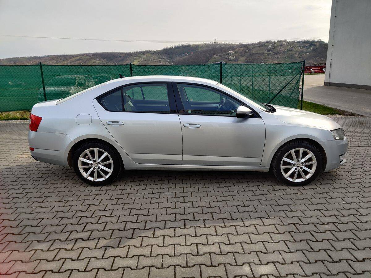 product-gallery-image