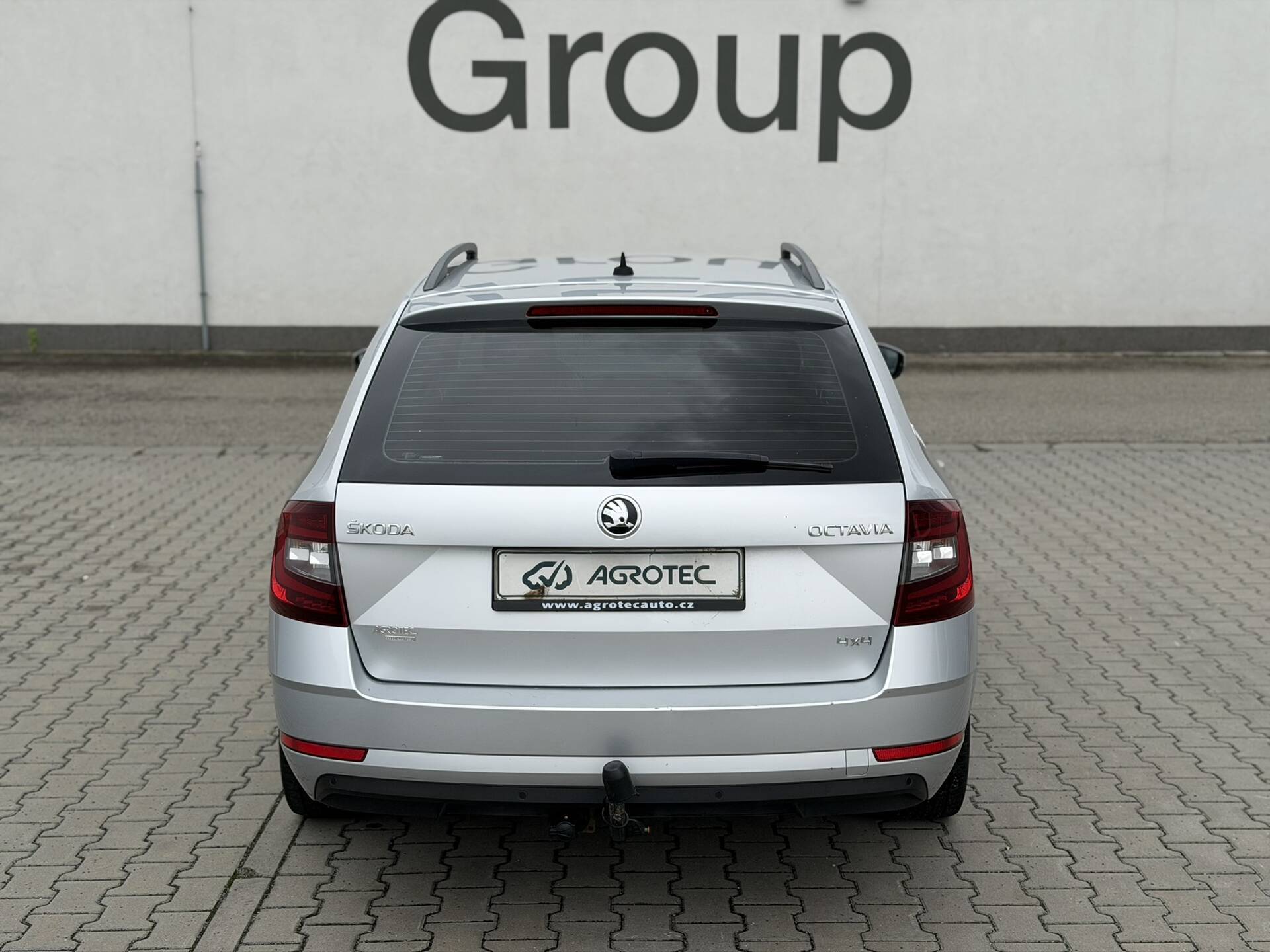 product-gallery-image