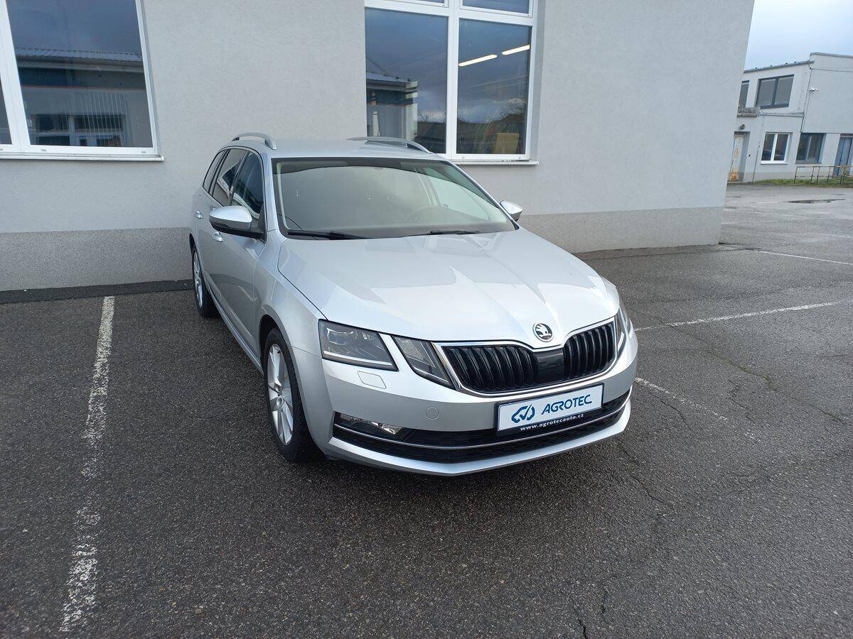 Škoda Octavia 2.0 TDI 110kW DSG Style Combi