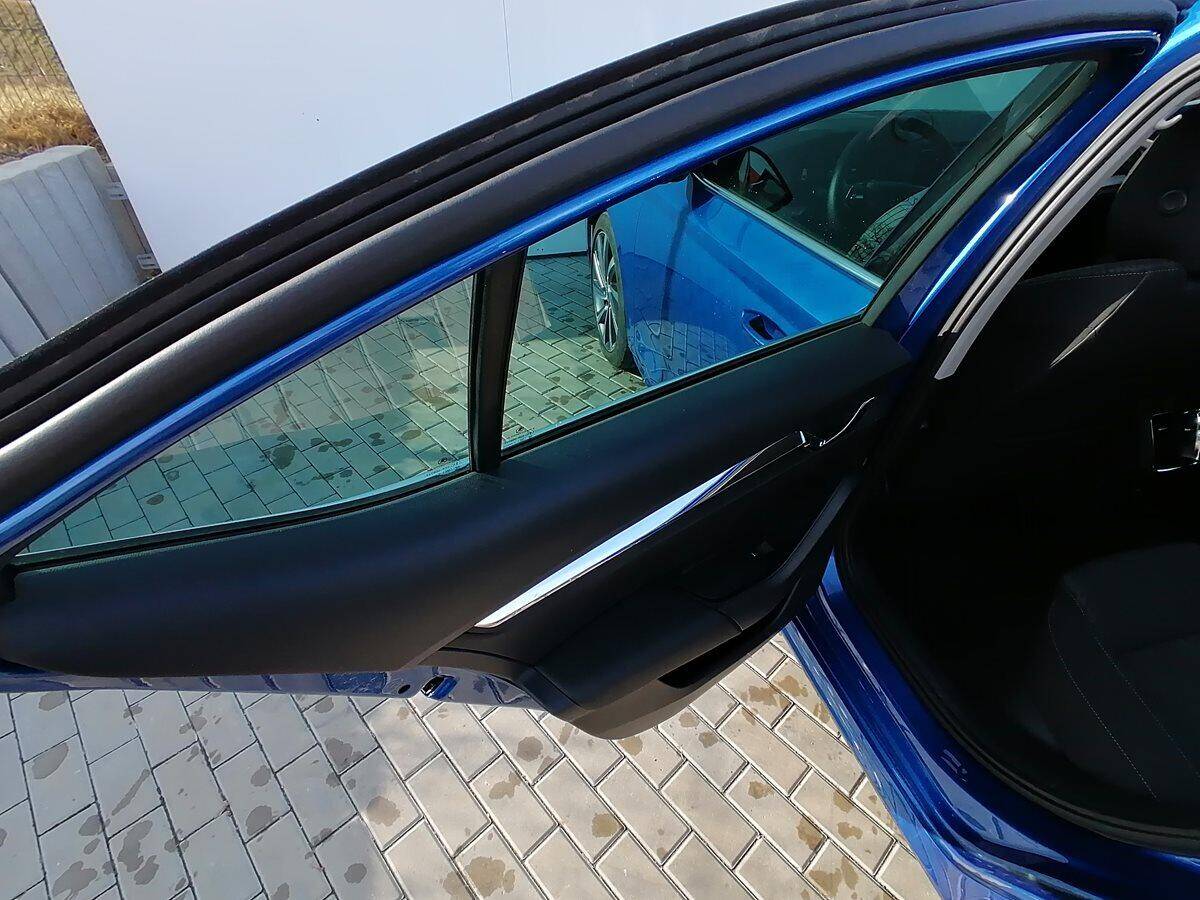 product-gallery-image